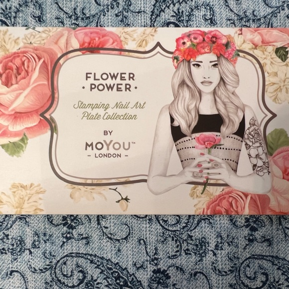 MoYou London nail art stamping plate Flower Power 25 NWOT - Picture 5 of 5